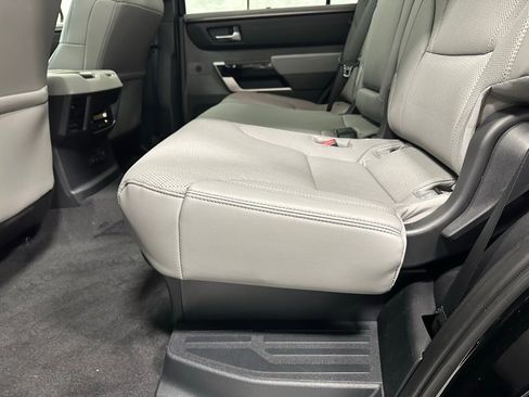 Used 2025 Toyota Sequoia Limited image 46
