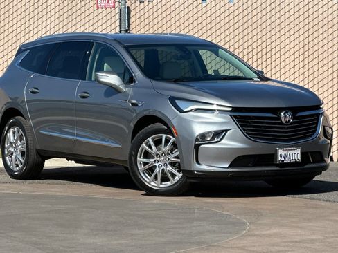 Certified 2024 Buick Enclave Premium AWD/4WD image 2