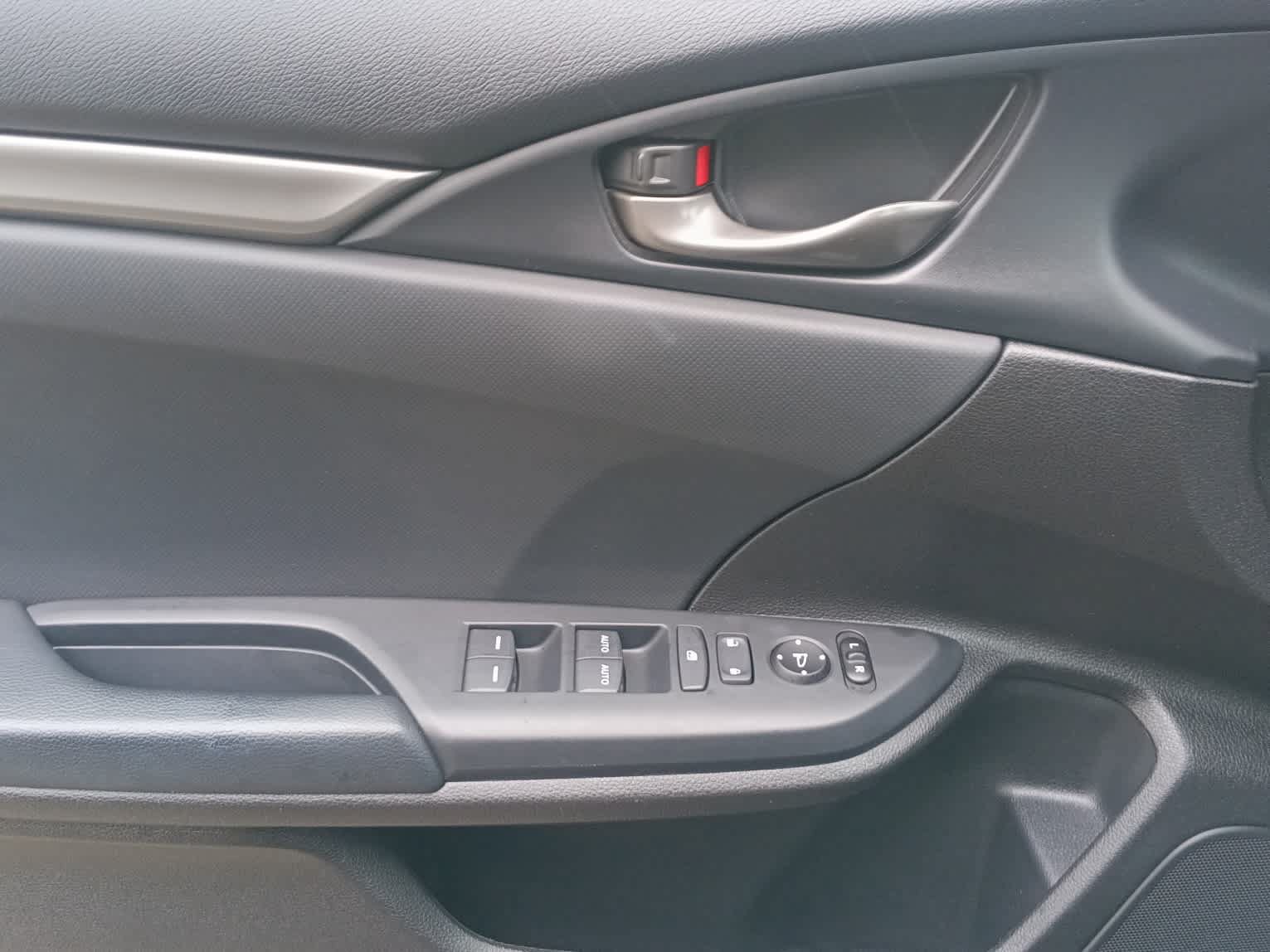 Used 2021 Honda Civic Sport image 13