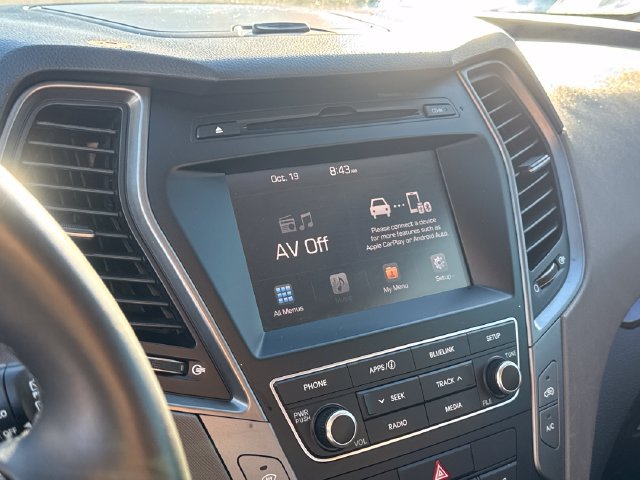 Used 2017 Hyundai Santa Fe Sport FWD image 23