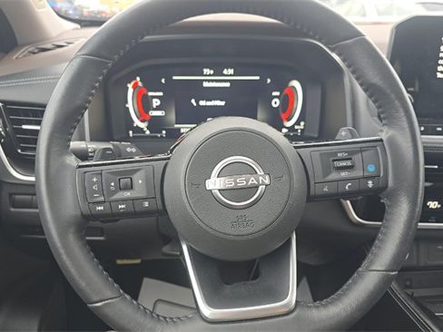 Used 2023 Nissan Rogue Platinum w/ Platinum Premium Package AWD/4WD image 11