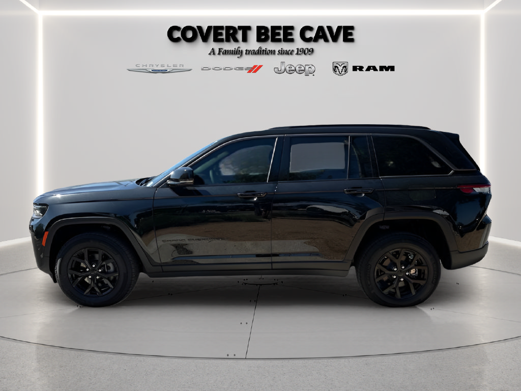 New 2026 Jeep Grand Cherokee Altitude AWD/4WD image 9