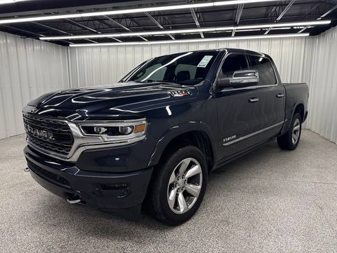 Used 2020 RAM 1500 Limited w/ Body Color Bumper Group AWD/4WD image 3