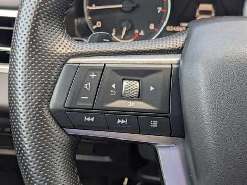 Used 2025 Mitsubishi Outlander SE AWD/4WD image 19