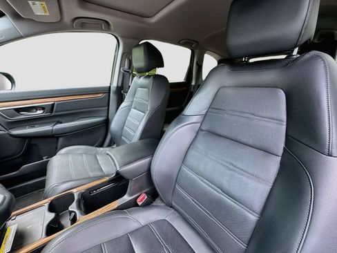 Used 2022 Honda CR-V Touring image 25