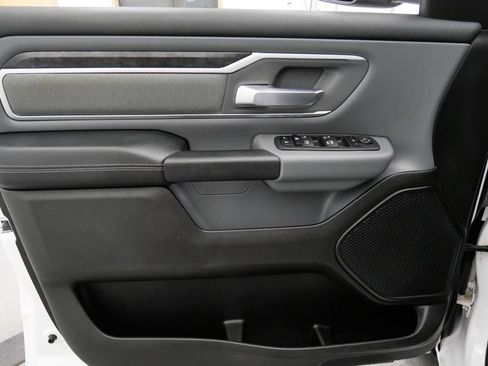 Used 2022 RAM 1500 Big Horn AWD/4WD image 13
