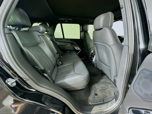 Used 2024 Land Rover Range Rover SE AWD/4WD image 41