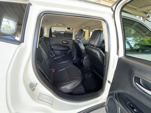 Used 2019 Jeep Compass Limited FWD image 13