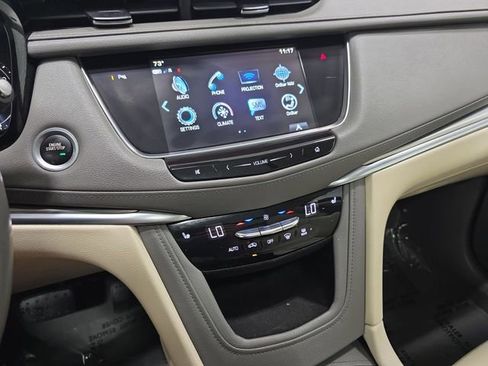 Used 2019 Cadillac XT5 Luxury FWD image 19