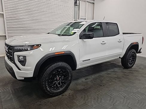 New 2026 GMC Canyon Elevation w/ Convenience Package image 4