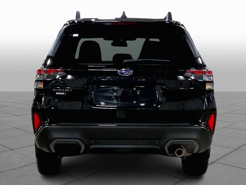 Certified 2025 Subaru Forester Limited image 4