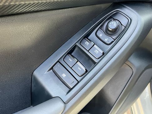 Used 2024 Subaru Crosstrek 2.0i image 21