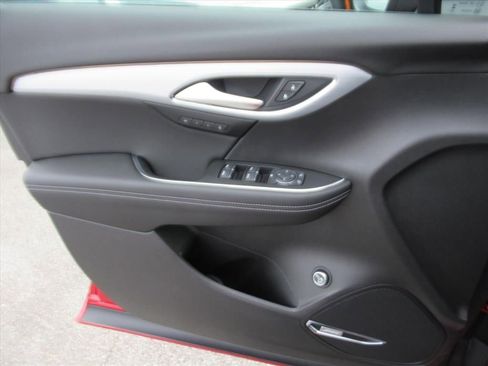 New 2026 Buick Envision Avenir image 33