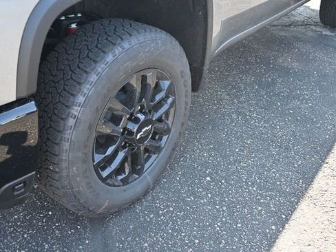 New 2026 Chevrolet Silverado 2500 LT w/ Trail Boss Package AWD/4WD image 11