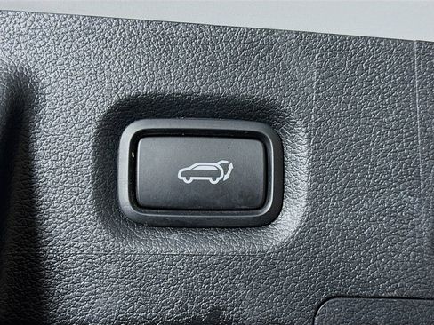 Certified 2023 Hyundai Santa Fe SEL image 31