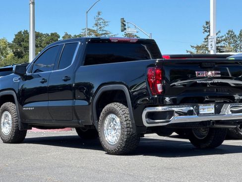 Used 2024 GMC Sierra 1500 SLE RWD image 7