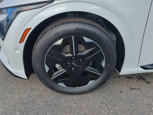 New 2025 Kia EV6 GT-Line image 31