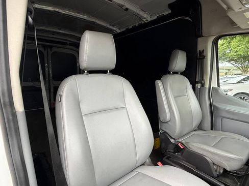 Used 2017 Ford Transit 250 148 Medium Roof RWD image 28