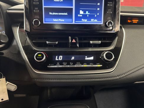 Used 2020 Toyota Corolla SE w/ Carpet Mat Package (TMS) FWD image 12