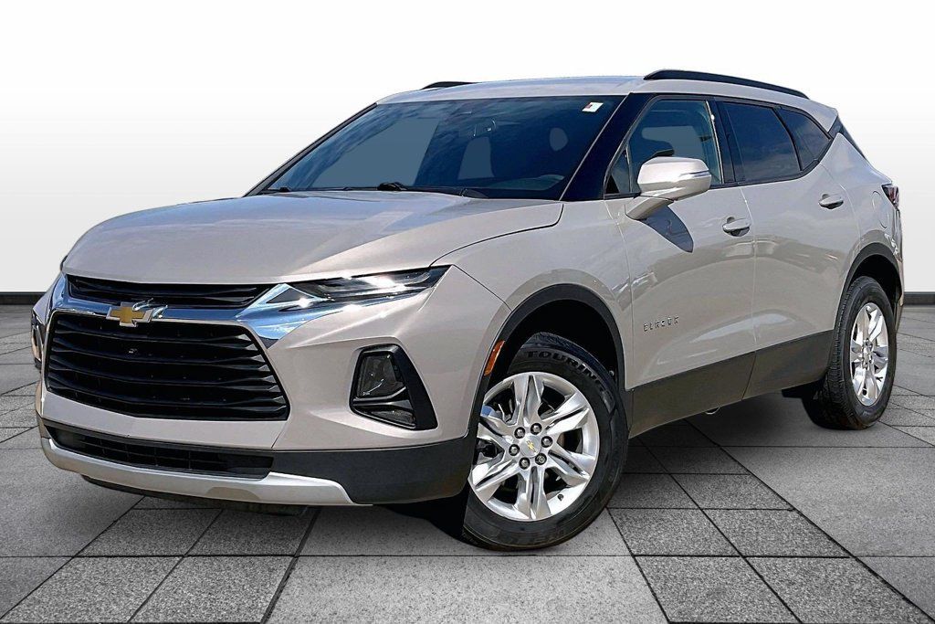 Used 2021 Chevrolet Blazer LT FWD image 1