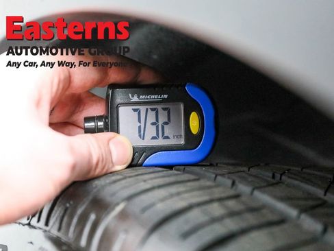 Used 2020 Tesla Model Y Performance image 27