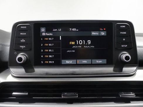 Used 2021 Kia Telluride S AWD/4WD image 28