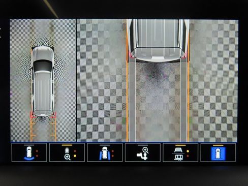 Used 2024 Chevrolet Tahoe High Country image 18