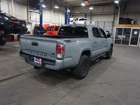 Used 2021 Toyota Tacoma TRD Sport image 22