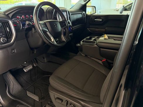 Used 2022 Chevrolet Silverado 1500 LT RWD image 10