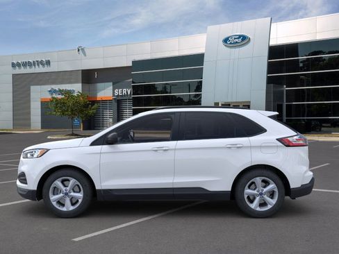 New 2024 Ford Edge SE image 3