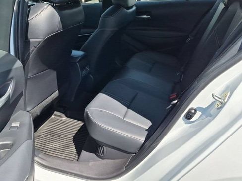 Certified 2025 Toyota Corolla XLE FWD image 17