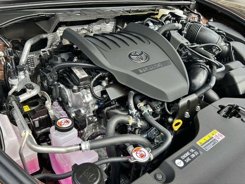 New 2026 Toyota Crown Platinum image 24