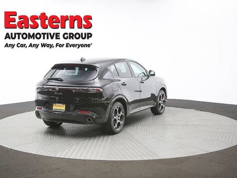 Used 2024 Alfa Romeo Tonale Veloce AWD/4WD image 38