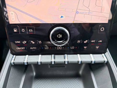 New 2027 GMC Terrain Elevation w/ Elevation Premium Package FWD image 14
