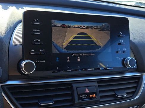 Certified 2018 Honda Accord LX image 13