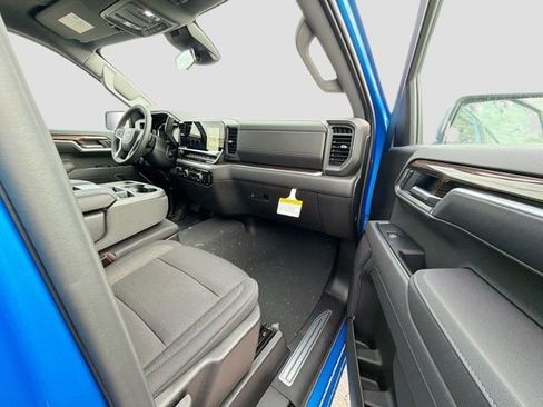 New 2026 Chevrolet Silverado 1500 LT image 24