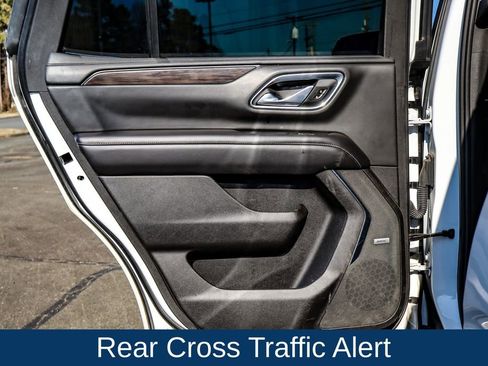 Used 2021 Chevrolet Tahoe Z71 w/ Luxury Package image 37