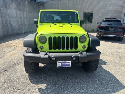 Used 2017 Jeep Wrangler Sport w/ Quick Order Package 24S AWD/4WD image 9