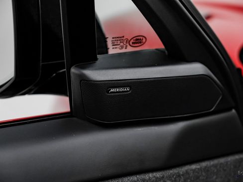 Used 2024 Land Rover Range Rover Sport SE image 68