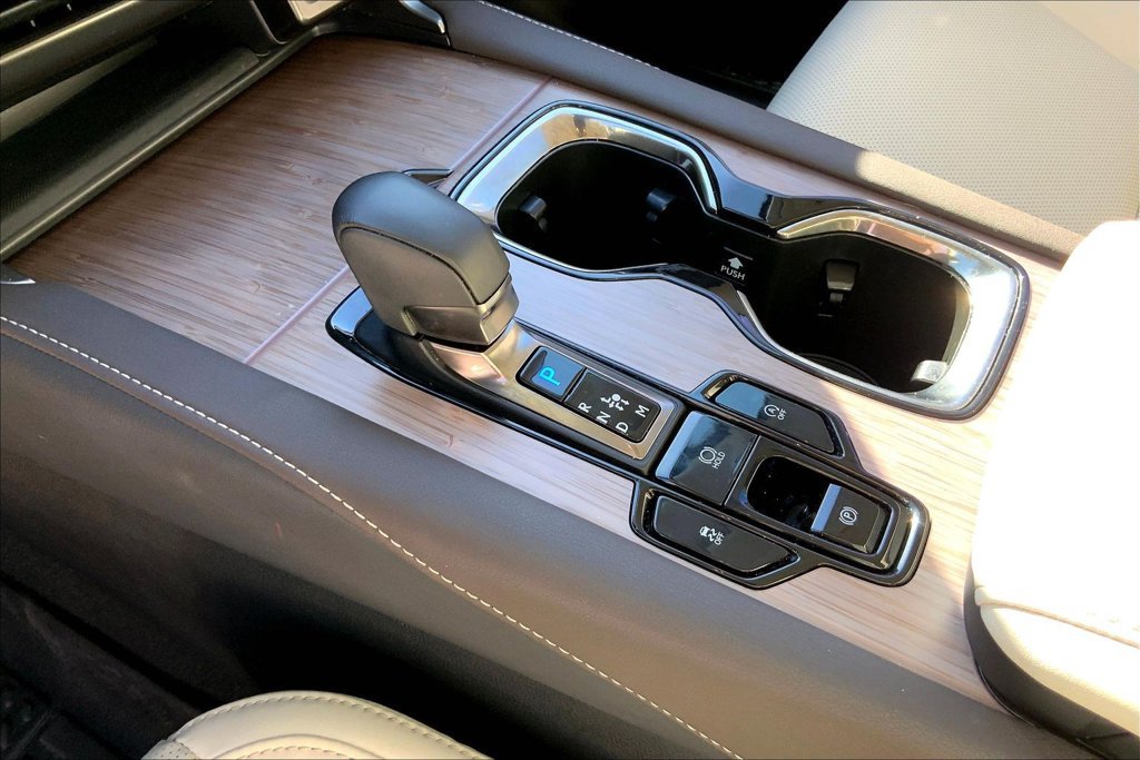 Used 2024 Lexus RX 350 Premium w/ Accessory Package (Z1) FWD image 13