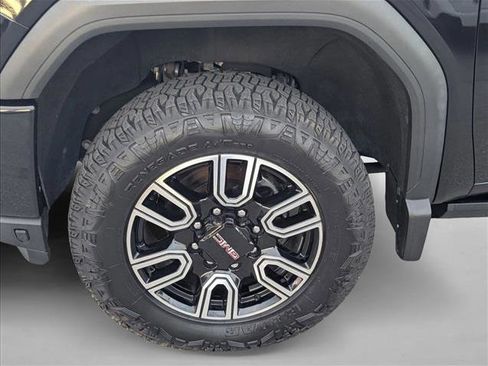 Used 2022 GMC Sierra 2500 AT4 w/ AT4 Premium Plus Package image 25