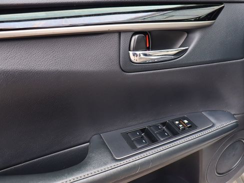 Used 2015 Lexus ES 350 FWD image 37