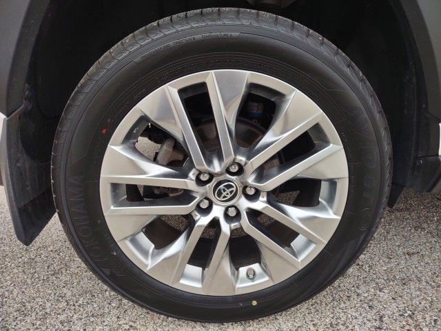 Used 2019 Toyota RAV4 Limited w/ All Weather Liner Package AWD/4WD image 28