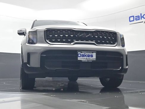 Certified 2025 Kia Telluride EX X-Line AWD/4WD image 43