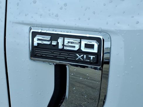 Certified 2022 Ford F150 XLT w/ Trailer Tow Package AWD/4WD image 11