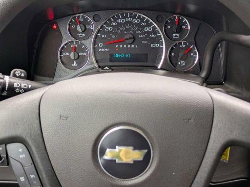 Used 2025 Chevrolet Express 2500 w/ Driver Convenience Package RWD image 25
