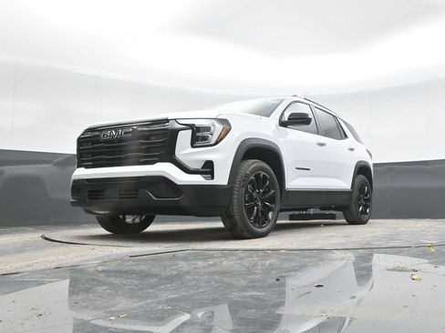 New 2026 GMC Terrain Elevation w/ Elevation Premium Package image 39