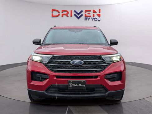 Used 2022 Ford Explorer XLT RWD image 16