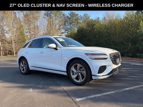 Used 2026 Genesis GV70 2.5T Select AWD/4WD image 3