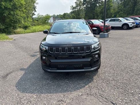 New 2026 Jeep Compass Limited w/ Sun, Sound & Navigation Group AWD/4WD image 1